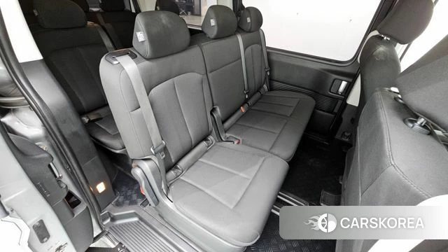 Hyundai Staria 2021 Серебряный из Кореи, фото 3