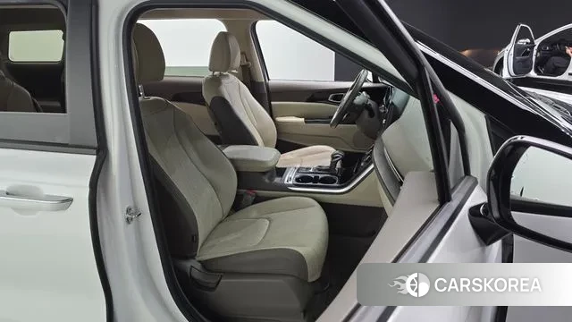 Kia Carnival 4th generation 2021 Белый из Кореи, фото 3