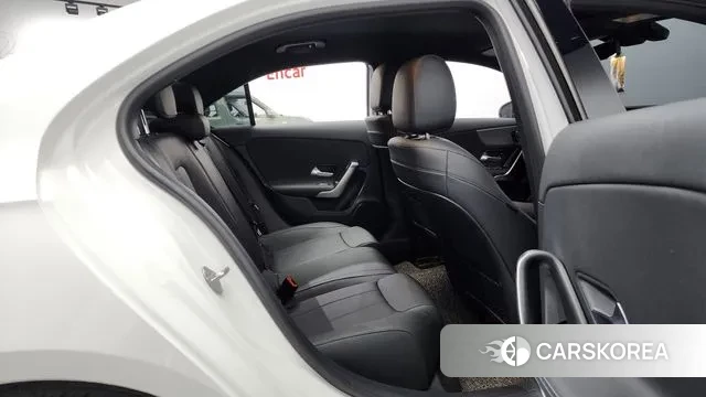 Mercedes-Benz A-Class W177 2021 Белый из Кореи, фото 3