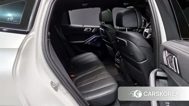 BMW X6 (G06) 2024 Белый из Кореи, фото 3