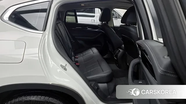 BMW X4 (G02) 2023 Белый из Кореи, фото 3