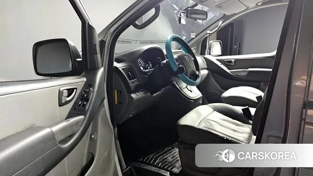 Hyundai The New Grand Starex 2018 Серебряный из Кореи, фото 3