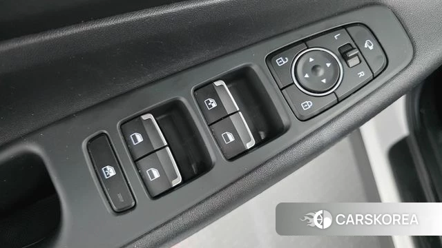 Hyundai The New Santa Fe 2021 Белый из Кореи, фото 3