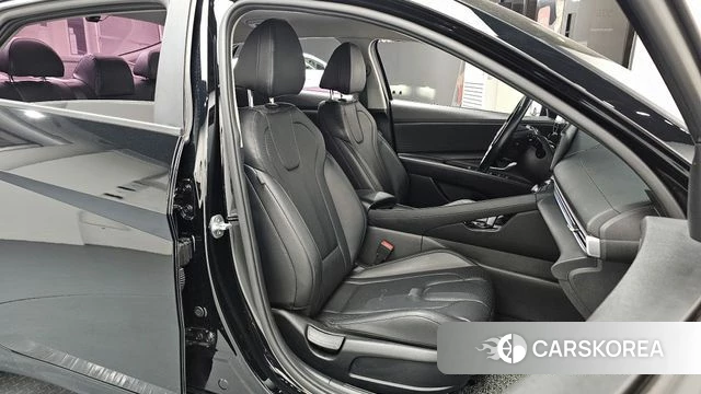 Hyundai Avante (CN7) 2020 Черный из Кореи, фото 3