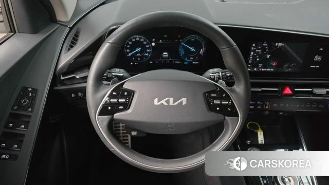 Kia Di Ol Nu Niro 2022 Белый из Кореи, фото 3