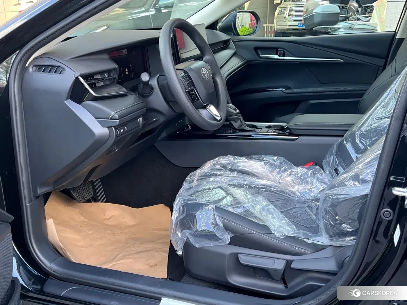 Toyota Camry 2026 Черный из Китая, фото 3