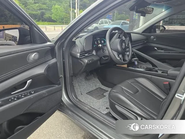 Hyundai The New Avante (CN7) 2024 Серый из Кореи, фото 3