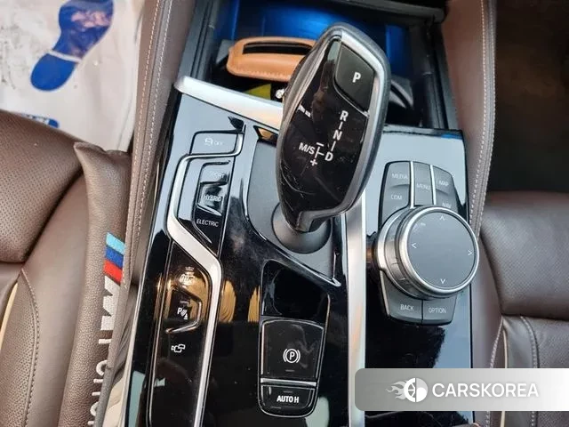 BMW 5 Series (G30) 2021 Черный из Кореи, фото 3