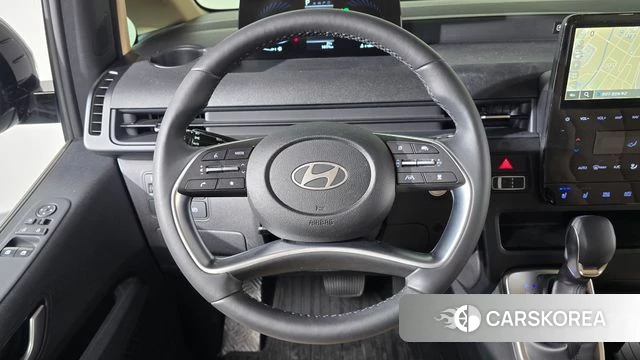 Hyundai Staria 2025 Черный из Кореи, фото 3