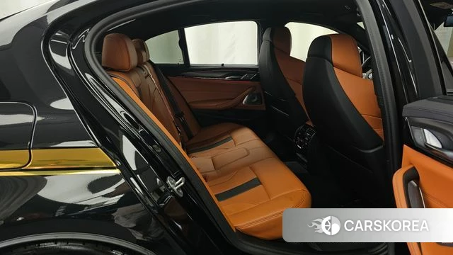 BMW M5 (F90) 2022 Черный из Кореи, фото 3