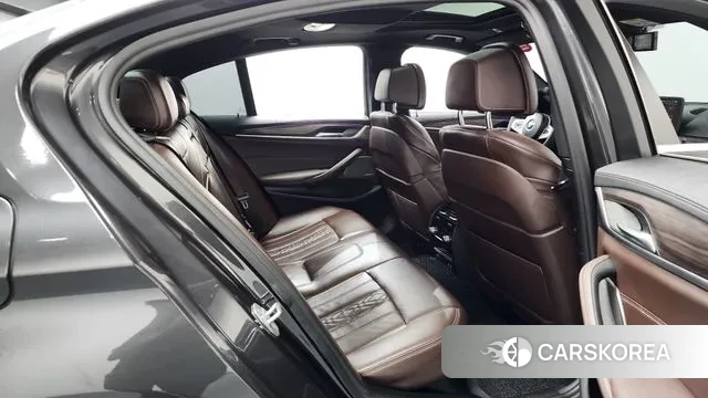 BMW 5 Series (G30) 2020 Серый из Кореи, фото 3