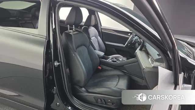 Kia K5 3rd generation 2021 Черный из Кореи, фото 3