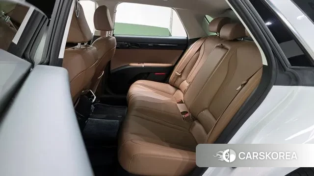 Hyundai Grandeur (GN7) 2023 Белый из Кореи, фото 3