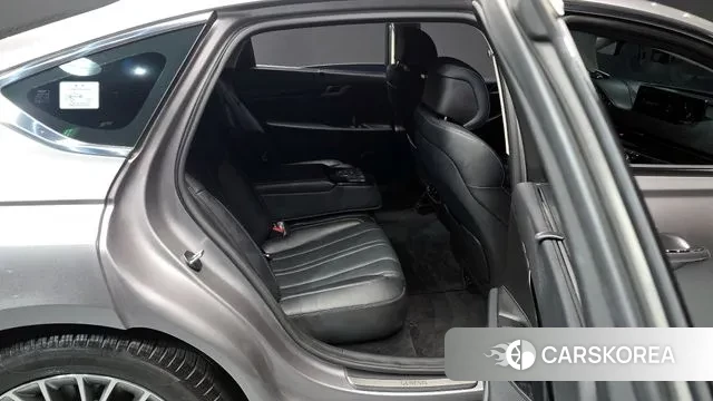 Genesis G80 (RG3) 2022 Серебряный из Кореи, фото 3