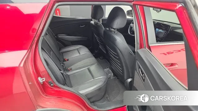 Ssangyong Berry New Tivoli 2021 Красный из Кореи, фото 3