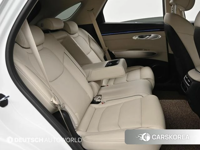 Genesis GV70 2025 Белый из Кореи, фото 3