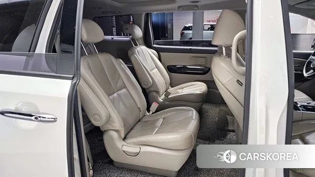 Kia The New Carnival 2019 Белый из Кореи, фото 3