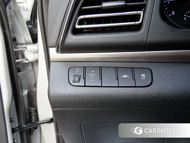 Hyundai The New Avante AD 2018 Серебряный из Кореи, фото 3