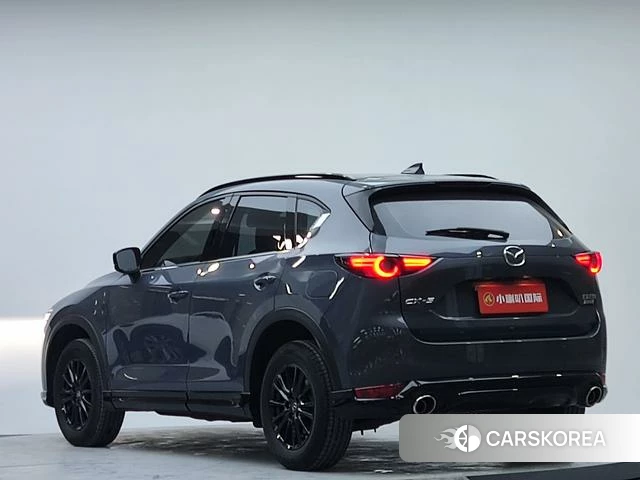 Mazda CX-5 2021 Темно-серый из Китая, фото 3