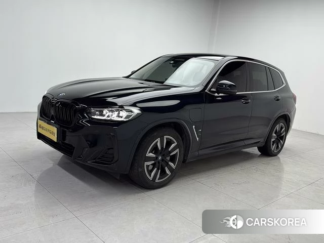 BMW iX3 2022 Черный из Китая, фото 3