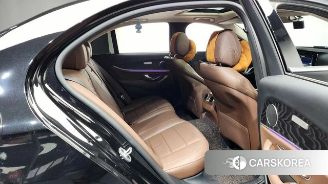 Mercedes-Benz E-Class W213 2019 Черный из Кореи, фото 3