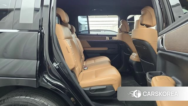 Hyundai Santa Fe (MX5) 2024 Черный из Кореи, фото 3