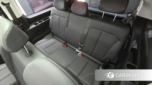Hyundai Staria 2024 Серебряный из Кореи, фото 3