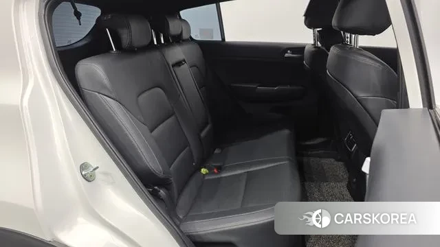 Kia Sportage The Bold 2021 Белый из Кореи, фото 3