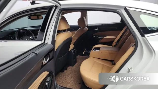 Kia K7 Premier 2019 Белый из Кореи, фото 3