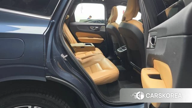 Volvo XC60 second Generation 2021 Синий из Кореи, фото 3