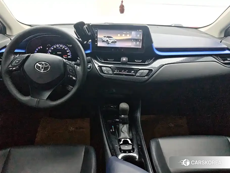 Toyota C-HR 2024 Белый из Китая, фото 3