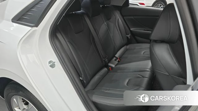 Hyundai Avante (CN7) 2020 Белый из Кореи, фото 3