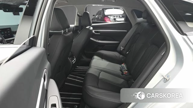 Hyundai Sonata D Edge (DN8) 2026 Серебристо-серый из Кореи, фото 3