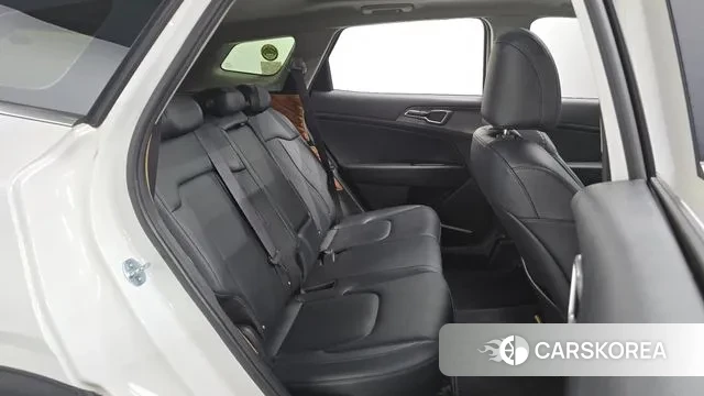 Kia Sportage 5th Generation 2023 Белый из Кореи, фото 3