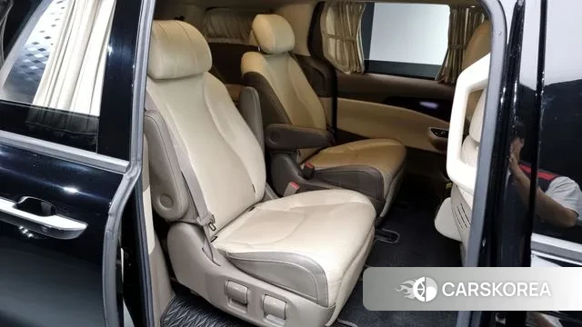 Kia Carnival 4th generation 2021 Черный из Кореи, фото 3