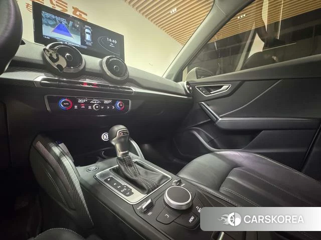 Audi Q2L 2023 Белый из Китая, фото 3