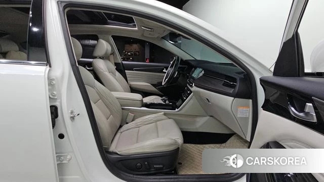 Kia K7 Premier Hybrid 2019 Белый из Кореи, фото 3