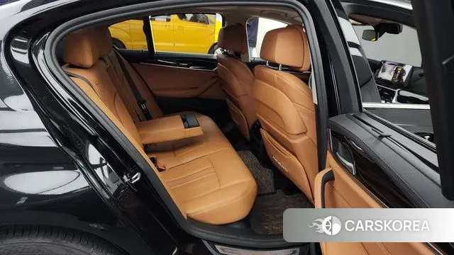 BMW 5 Series (G30) 2022 Черный из Кореи, фото 3