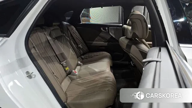 Kia K8 Hybrid 2022 Белый из Кореи, фото 3