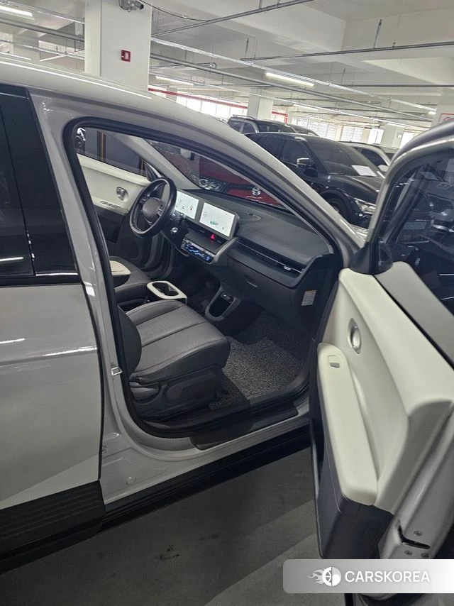 Hyundai Ionic 5 2022 Серебристо-серый из Кореи, фото 3