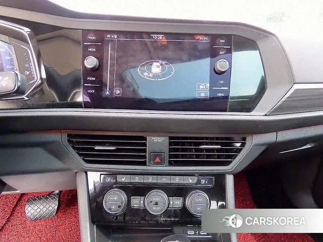 Volkswagen 7th Generation of Jetta 2023 Белый из Кореи, фото 3