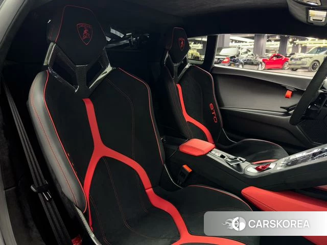 Lamborghini Huracán 2023 Темно-серый из Китая, фото 3
