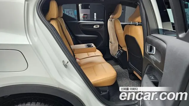 Volvo XC40 id 2649774 из Кореи 3