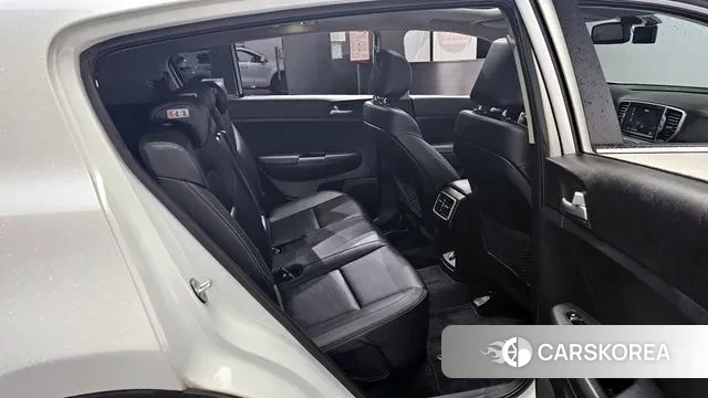 Kia Sportage 4th Generation 2018 Белый из Кореи, фото 3