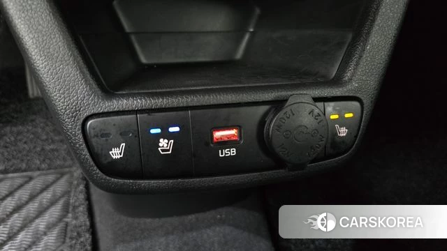 Kia The New Kia Ray EV 2024 Черный из Кореи, фото 3