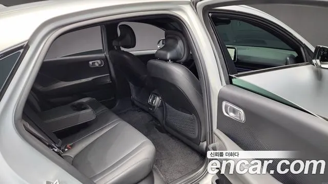 Hyundai Ionic 6 2023 Серебряный из Кореи, фото 3