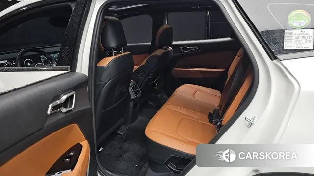 Kia Sportage 5th Generation Hybrid 2022 Белый из Кореи, фото 3