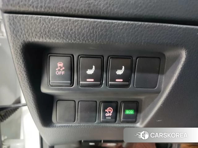 Nissan Qijun 2022 Белый из Китая, фото 3