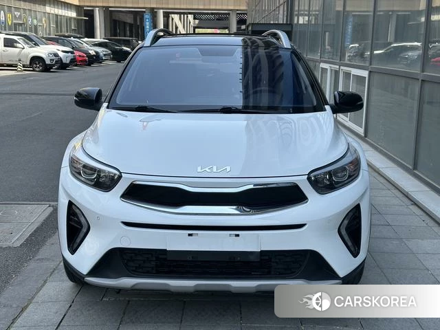 Kia Yi Ran 2023 Белый из Китая, фото 3