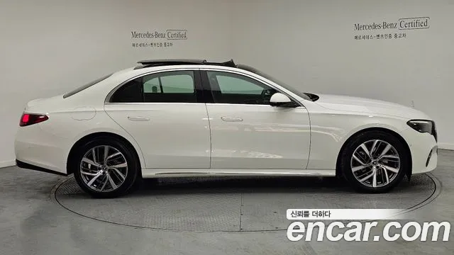 Mercedes-Benz E-Class W214 2024 Белый из Кореи, фото 3